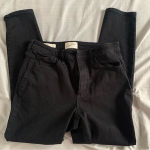 Black Skinny Jeans